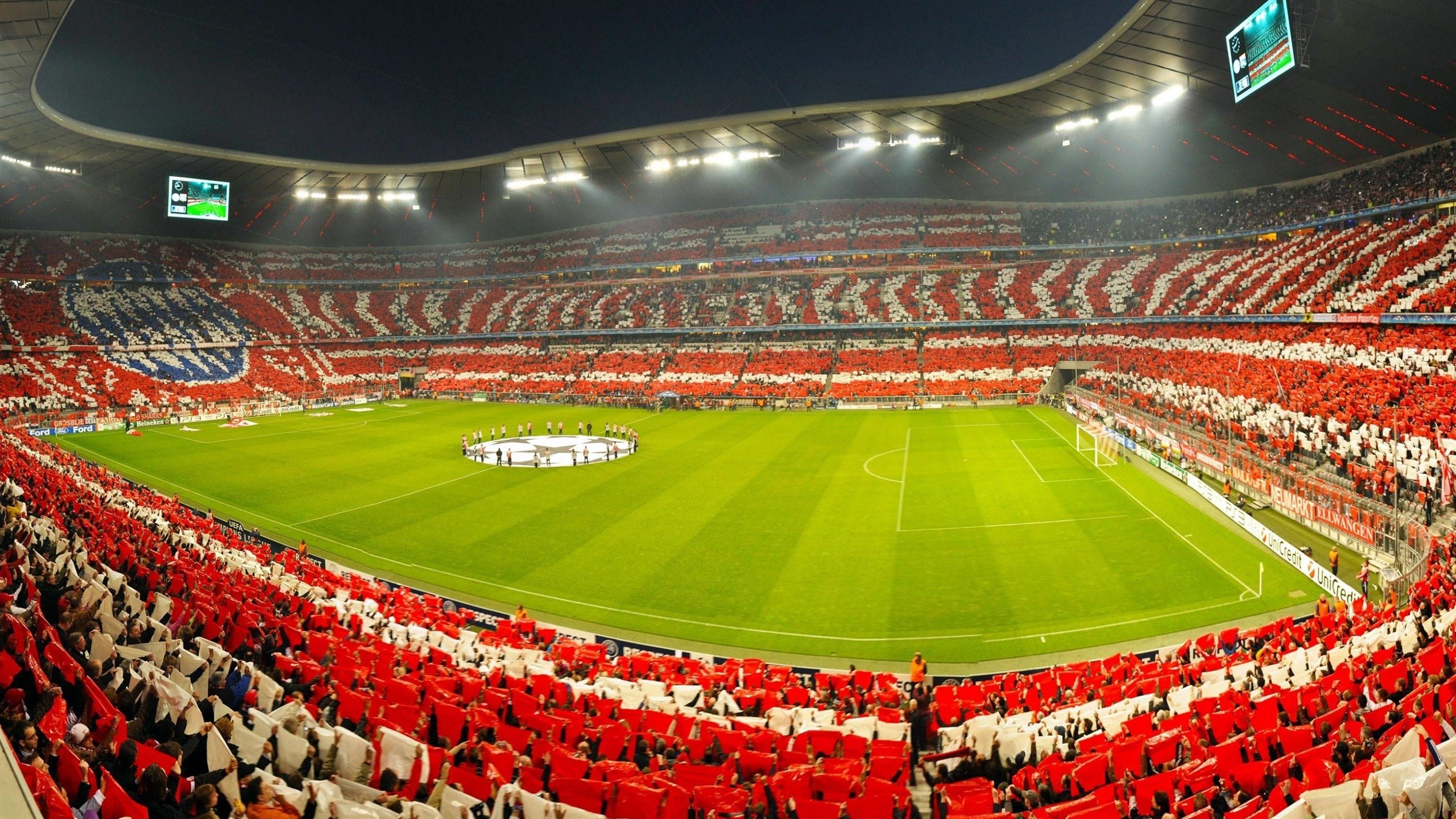 利兹联边路突破频繁，白玫瑰军团冲击欧战，利兹联玫瑰德比